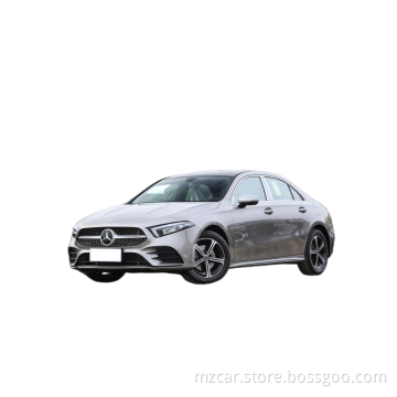 Mercedesbenz A-Klasse 2022 Model A 180 L Brandstofauto Interieur Luxury Power Strong uiterlijk Mode Goede kwaliteit